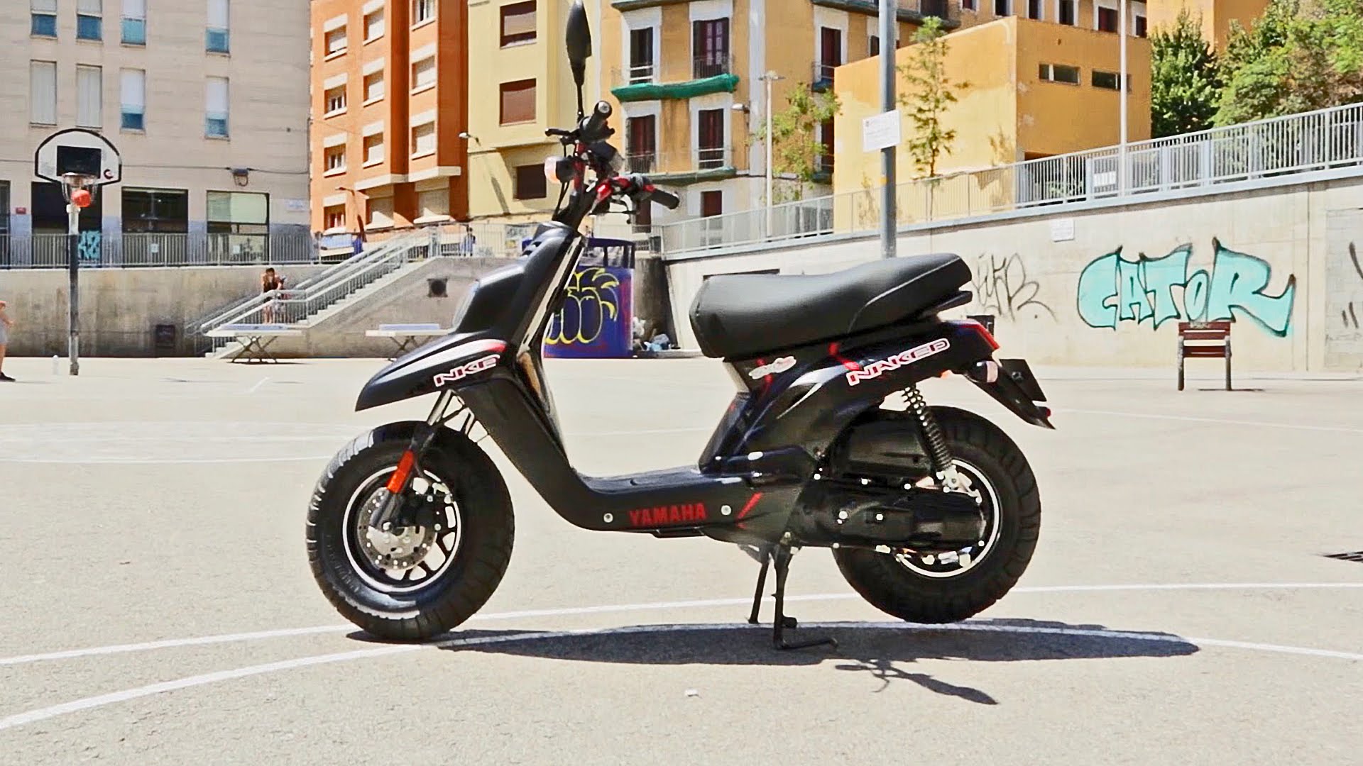 2010 Yamaha BWs Naked - Moto.ZombDrive.COM