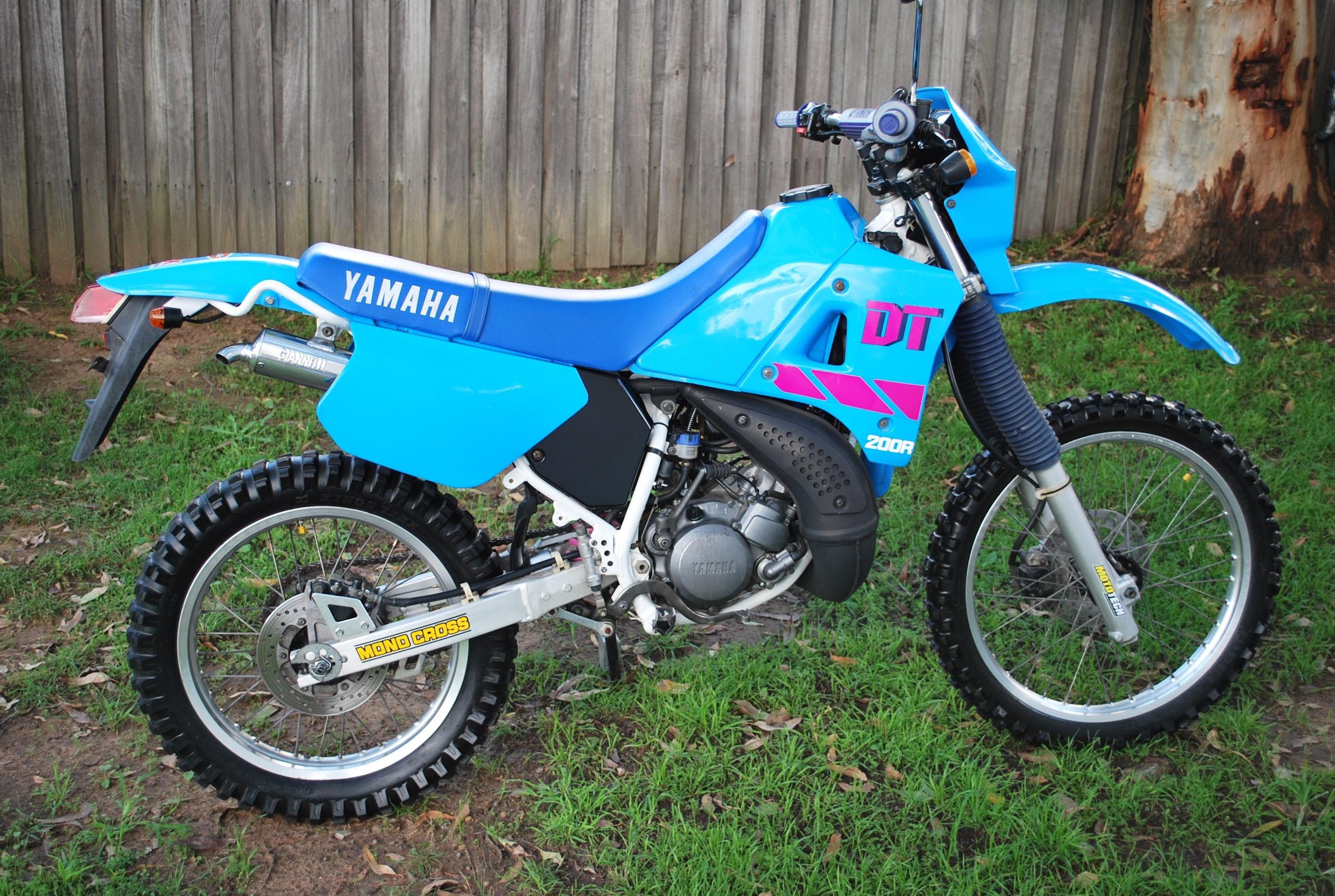 Yamaha DT200R Photos, Informations, Articles - Bikes 